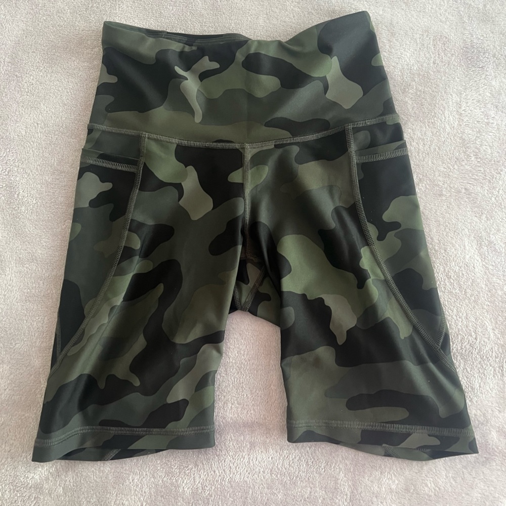 Women’s Old Navy Active Shorts